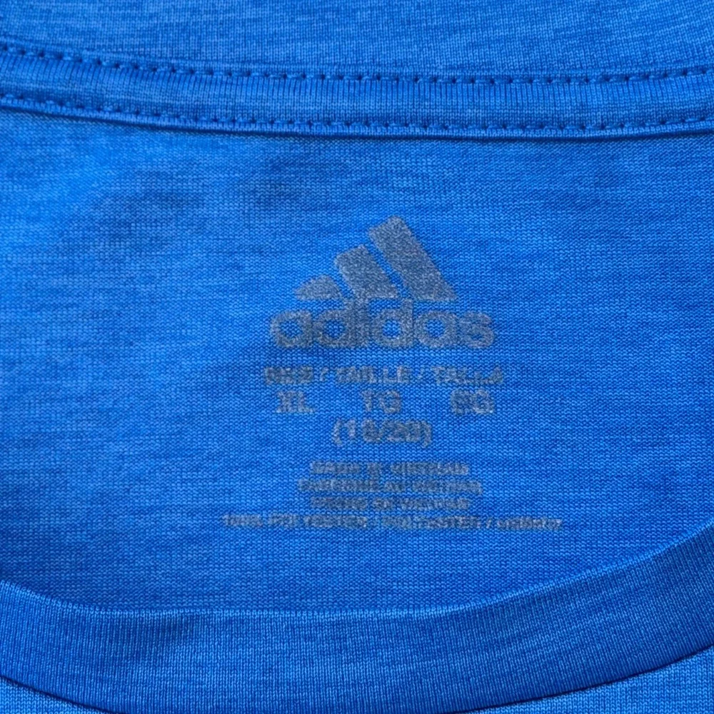 Adidas Graphic T-Shirt Youth XL Blue Good Logo‎ AA6865 Short Sleeve Tee